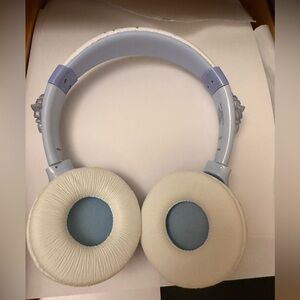 Disney Over-Ear Headphones - Cream and Light Blue